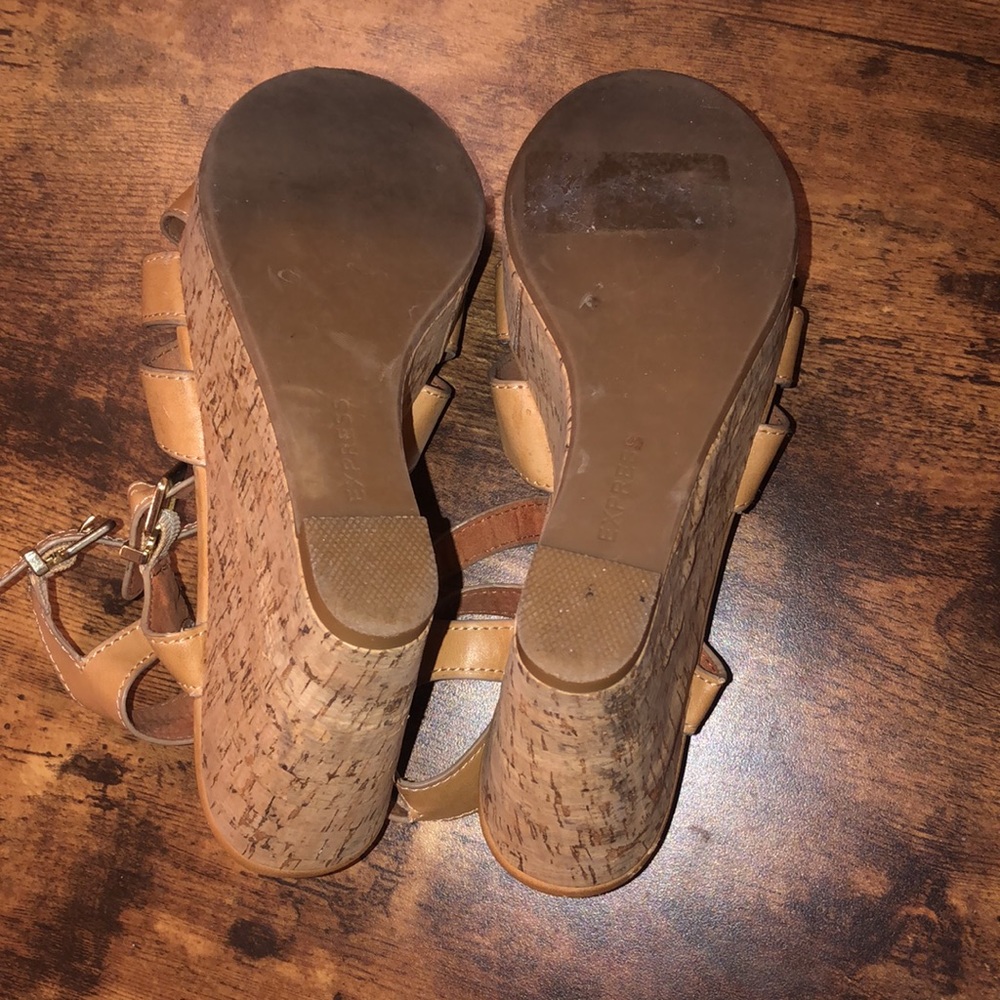 Express Wedges - Picture 5 of 7